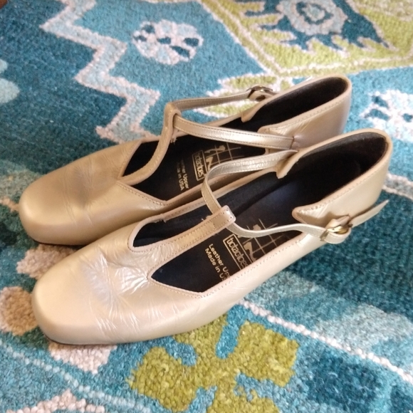 TIC TAC TOES celine dance T-strap shoes 8 (F10) - Picture 3 of 12